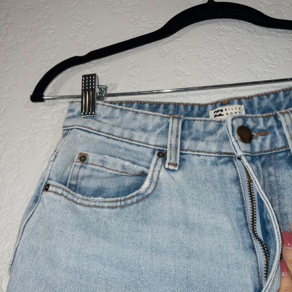 Billabong Blue Indigo Rinse I Got It High Rise Straight Jeans Size 26 - Picture 5 of 11